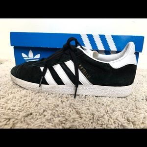 Adidas Gazelle Sneakers